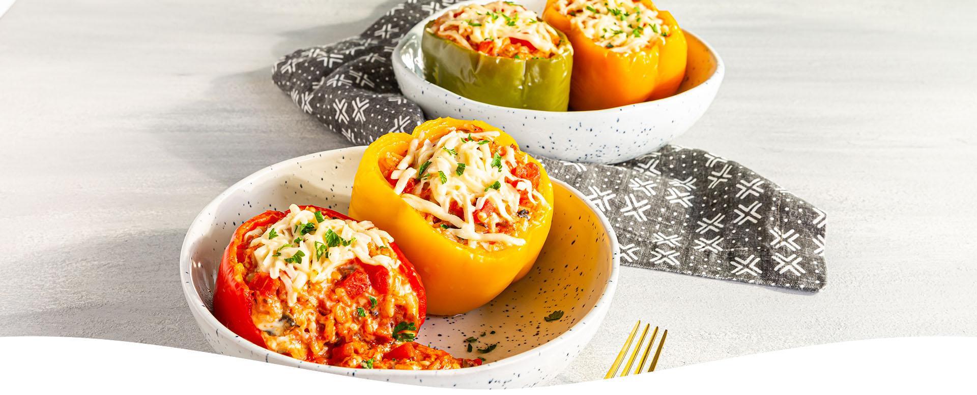 Italian Style Stuffed Peppers So Delicious Dairy Free   SDDF C0321 StuffedPeppers Header 