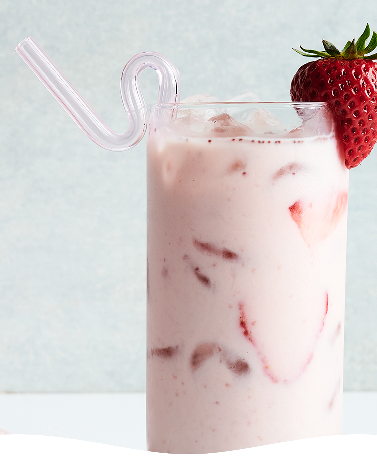 Summer Strawberry Oatmilk